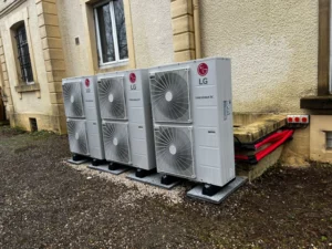 db6f7fa8cdeb8c-RN482863614