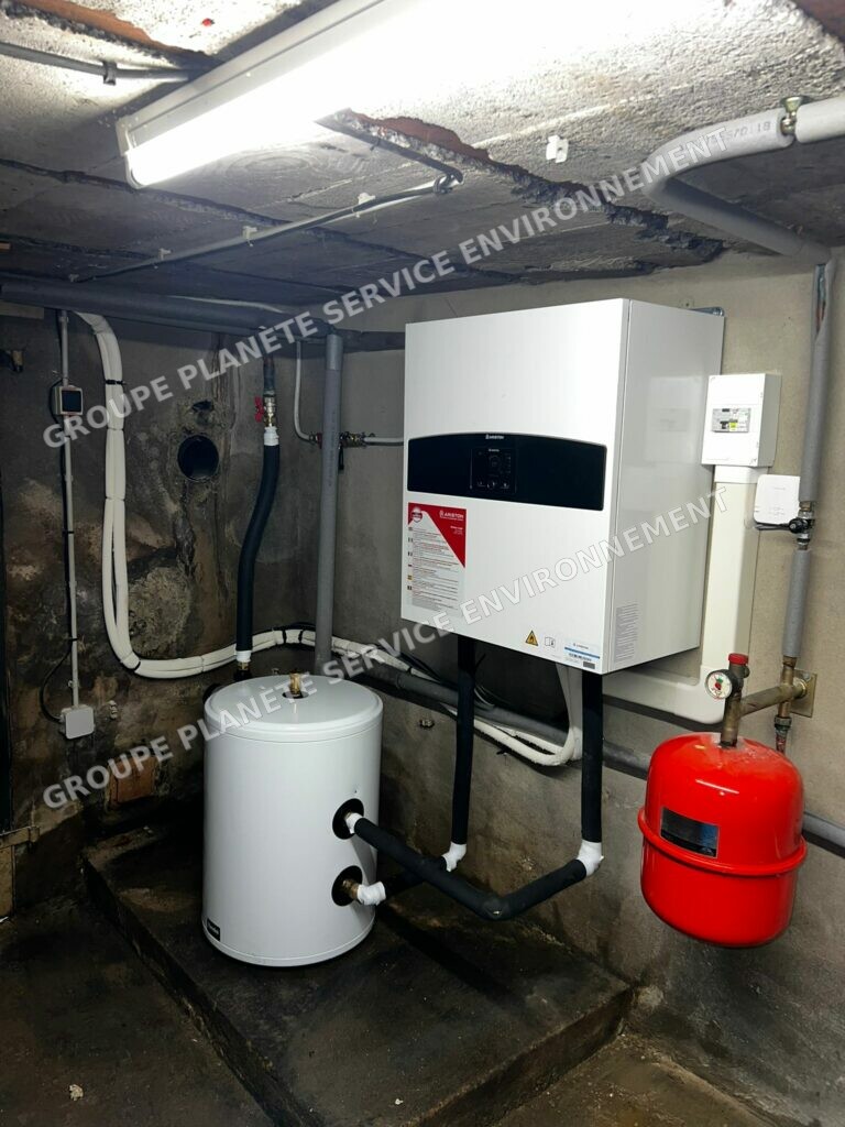 Installation d’une PAC Ariston Nimbus 8 kW à Mercy-le-Bas