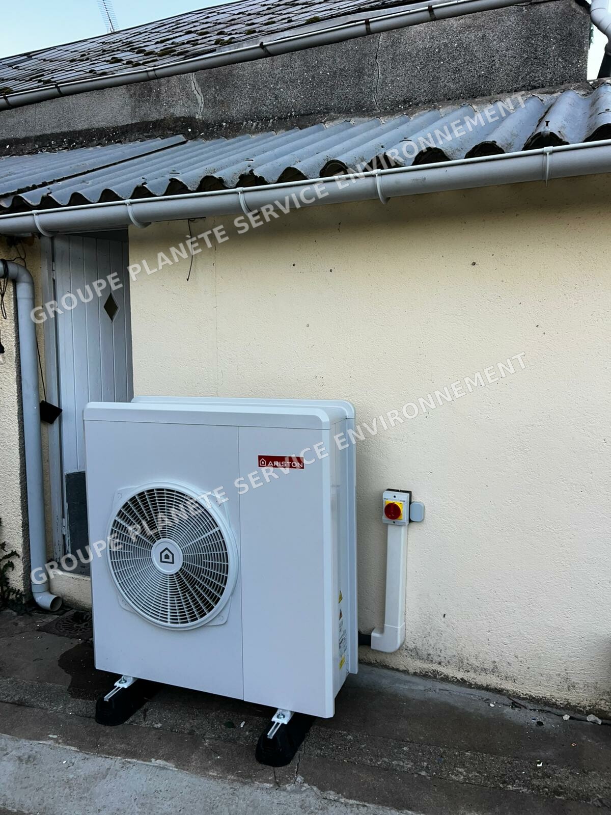 Pompe à chaleur Ariston Nimbus 8 kW à Brion-près-Thouet