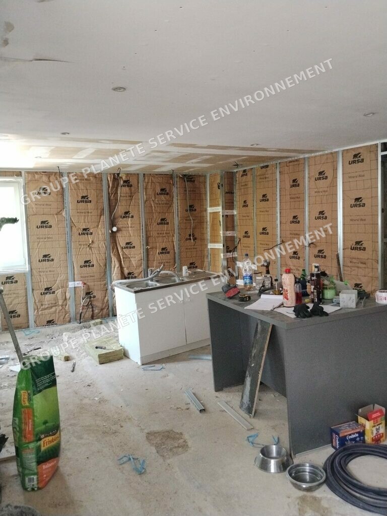 Isolation thermique par l’intérieur de 75 m² à Chenevelles