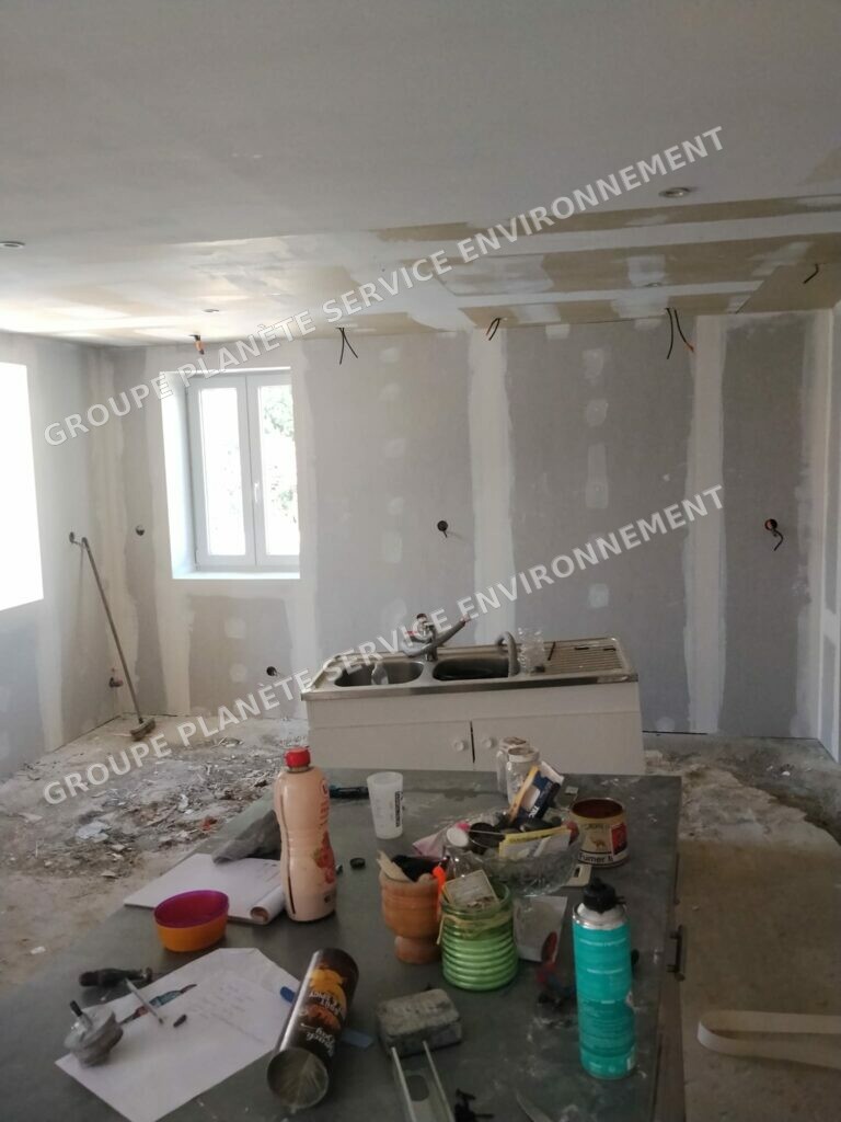 Isolation thermique par l’intérieur de 75 m² à Chenevelles