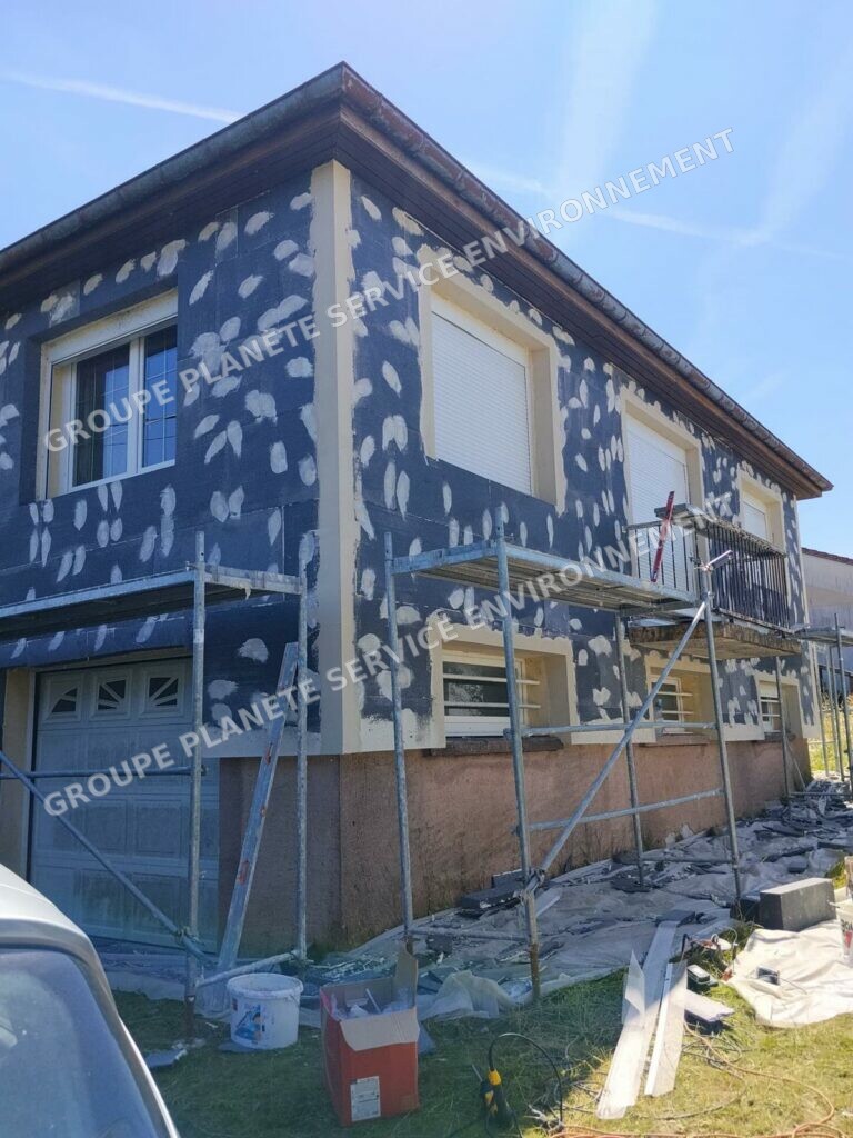 Isolation thermique par l’extérieur d’une maison à Fontenay – 113 m²