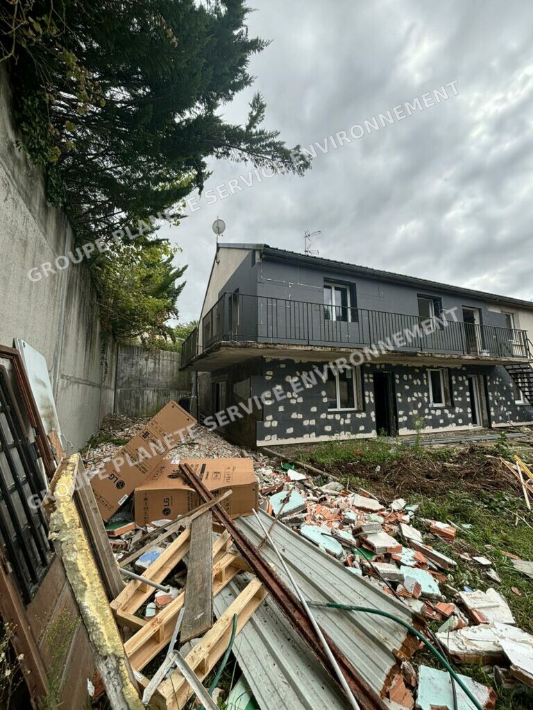 Rénovation énergétique d’un immeuble collectif de 7 logements au Gué-de-Longroi