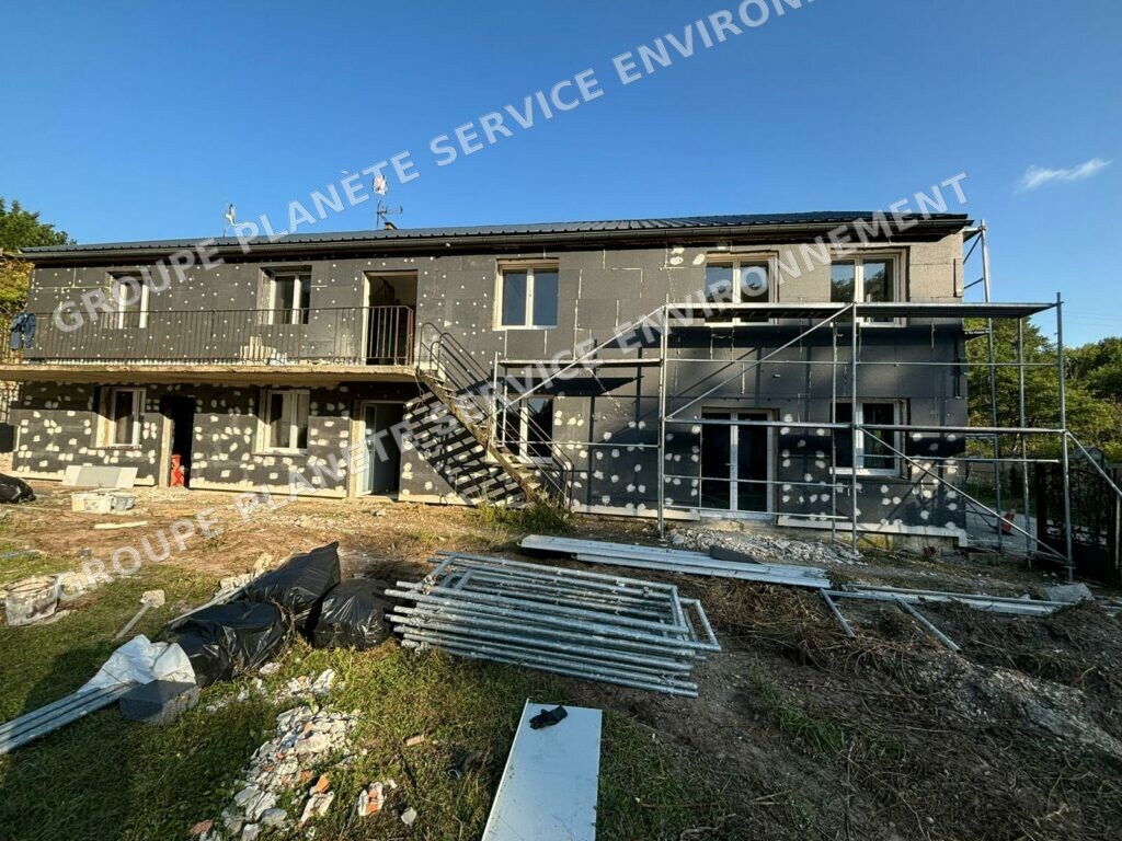 Rénovation énergétique d’un immeuble collectif de 7 logements au Gué-de-Longroi