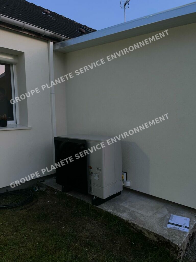 Installation d’une pompe à chaleur Daikin 11 kW à Mogneville