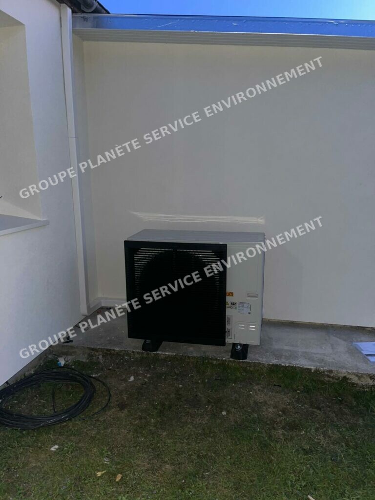 Installation d’une pompe à chaleur Daikin 11 kW à Mogneville