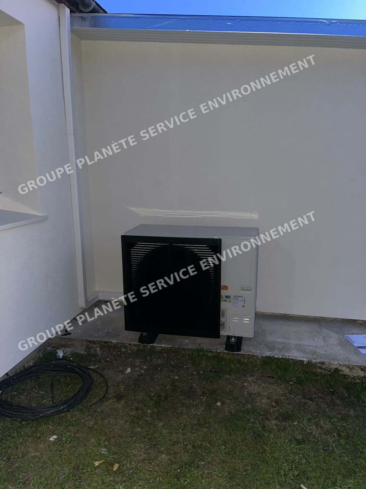 Installation d’une pompe à chaleur Daikin 11 kW à Mogneville