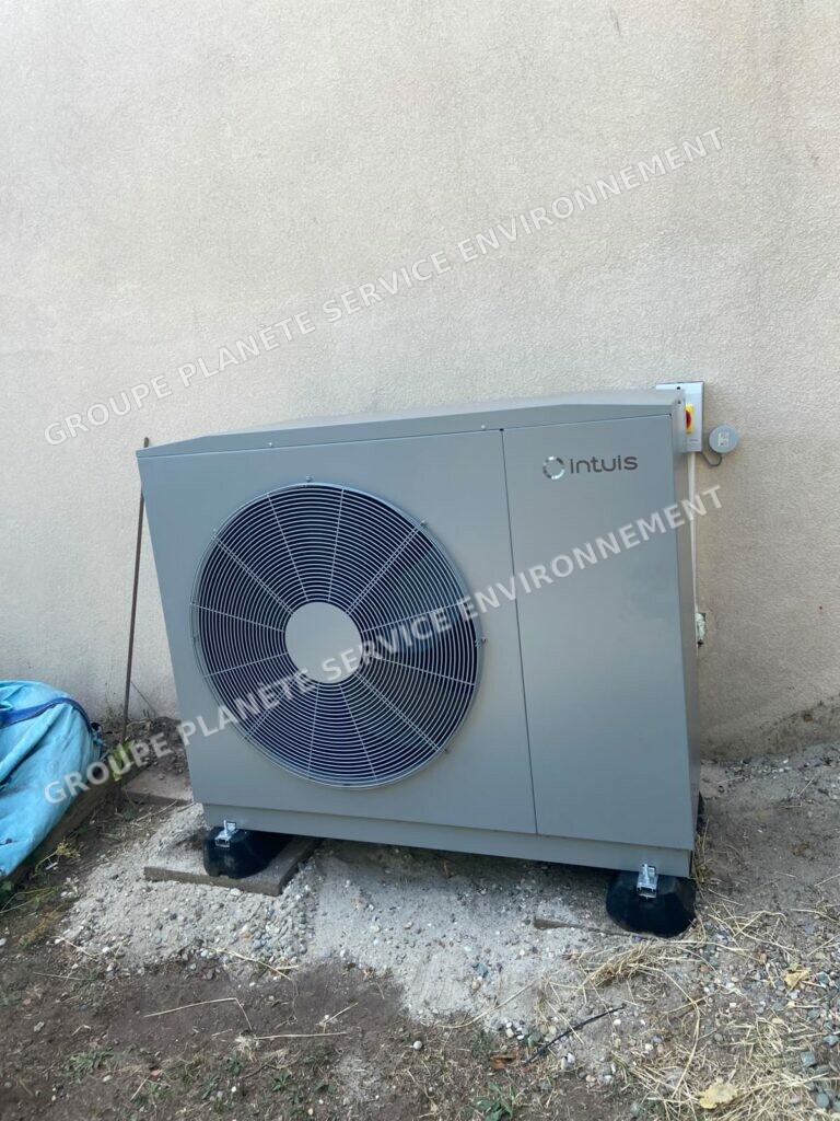 Installation d’une pompe à chaleur Intuis 11 kW à Freyming-Merlebach