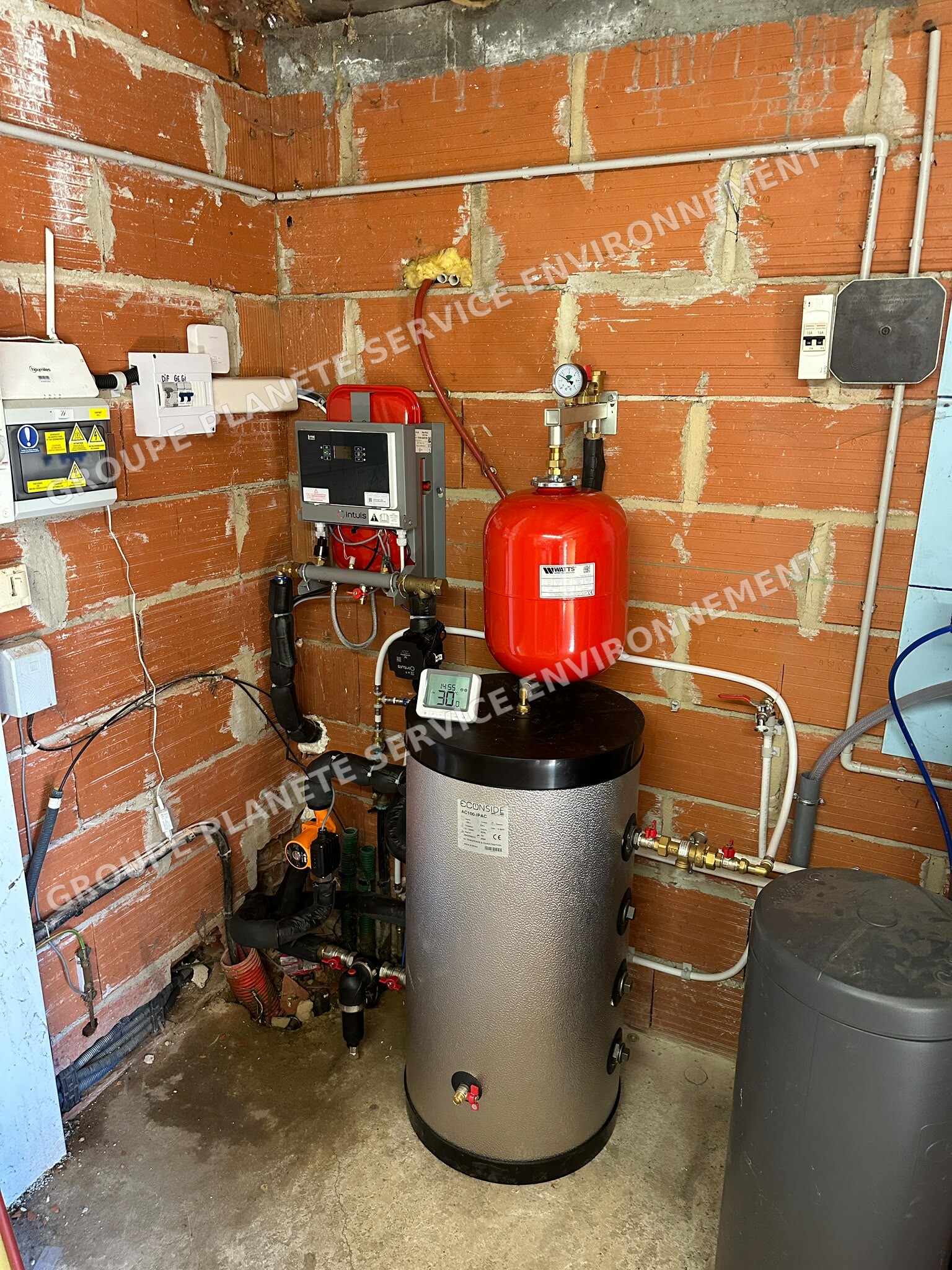 Installation d’une pompe à chaleur INTUIS 11 kW à Calviac-en-Périgord